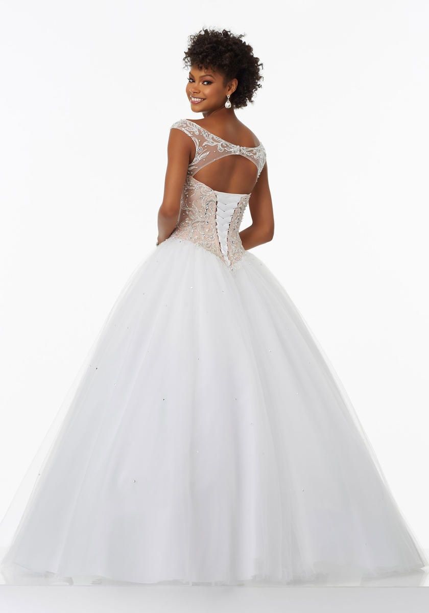 Style 99078 MoriLee Size 0 Prom Off The Shoulder White Ball Gown on Queenly