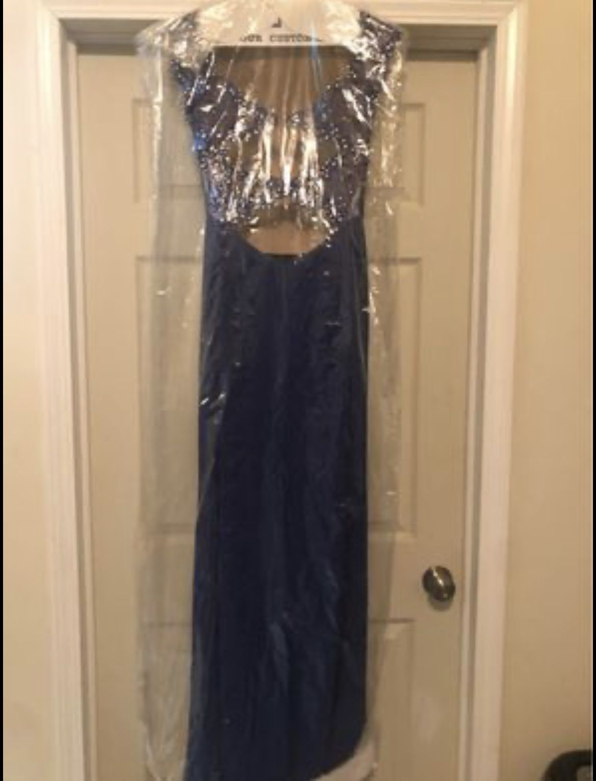 Madison James Size 6 Prom Blue Floor Length Maxi on Queenly