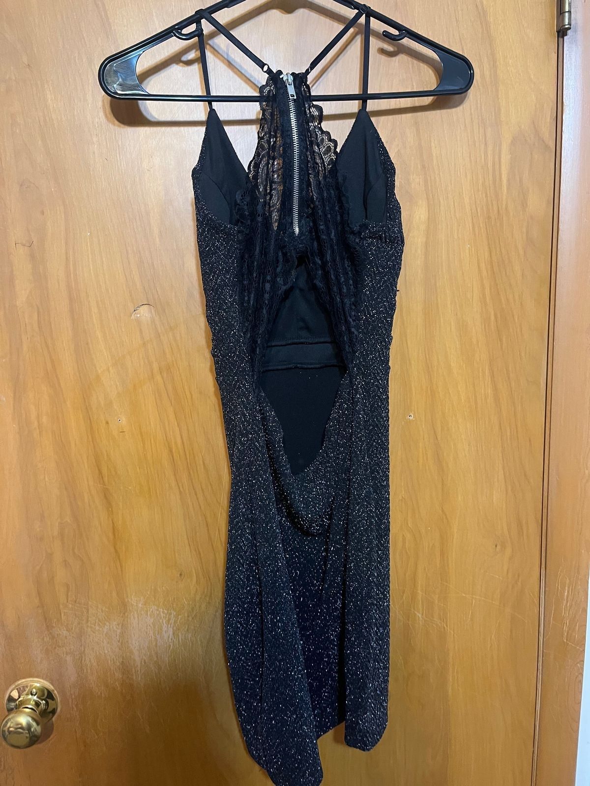 Size 4 Homecoming Plunge Black Cocktail Dress on Queenly