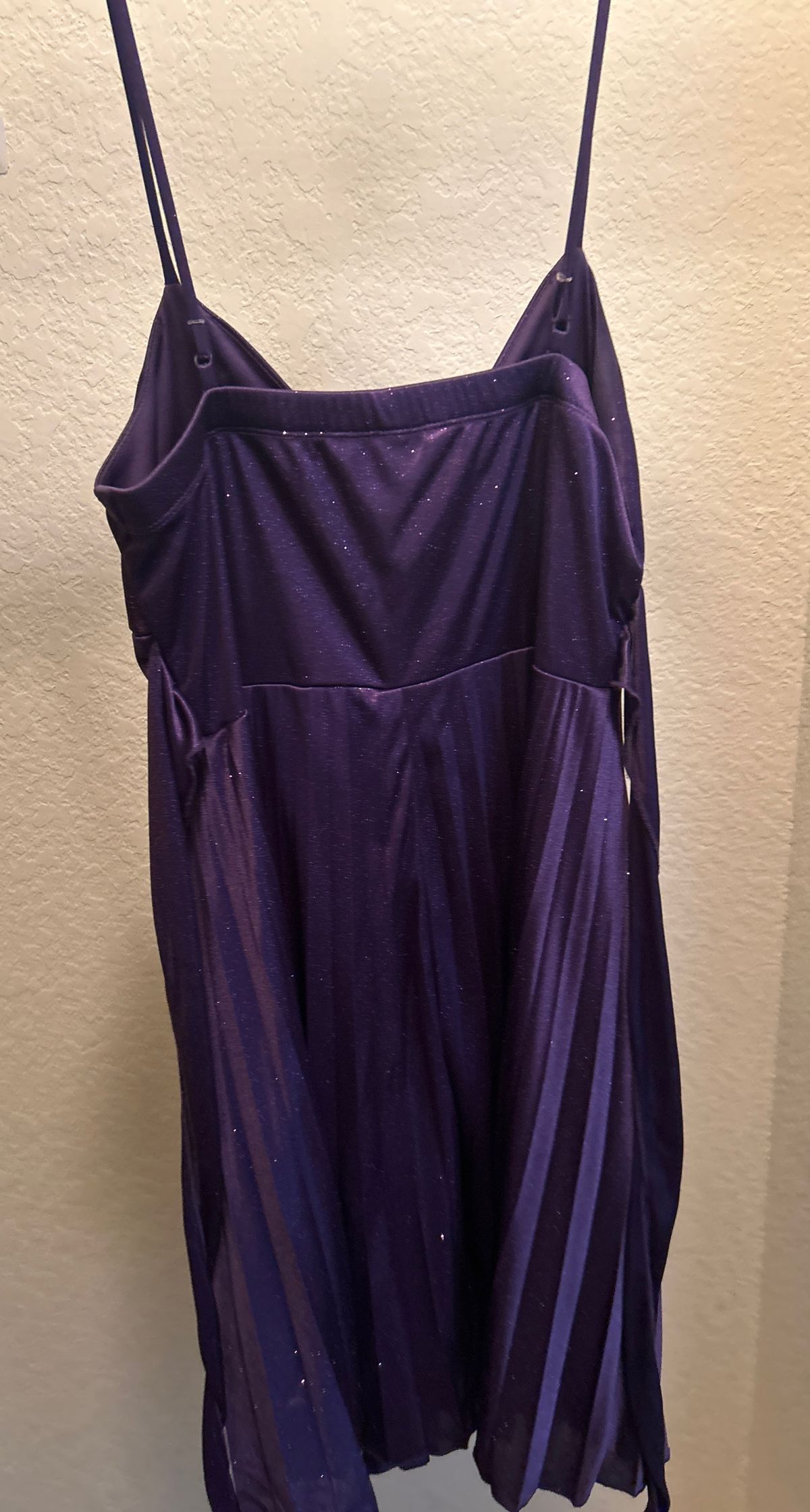 Size M Prom Purple A-line Dress on Queenly