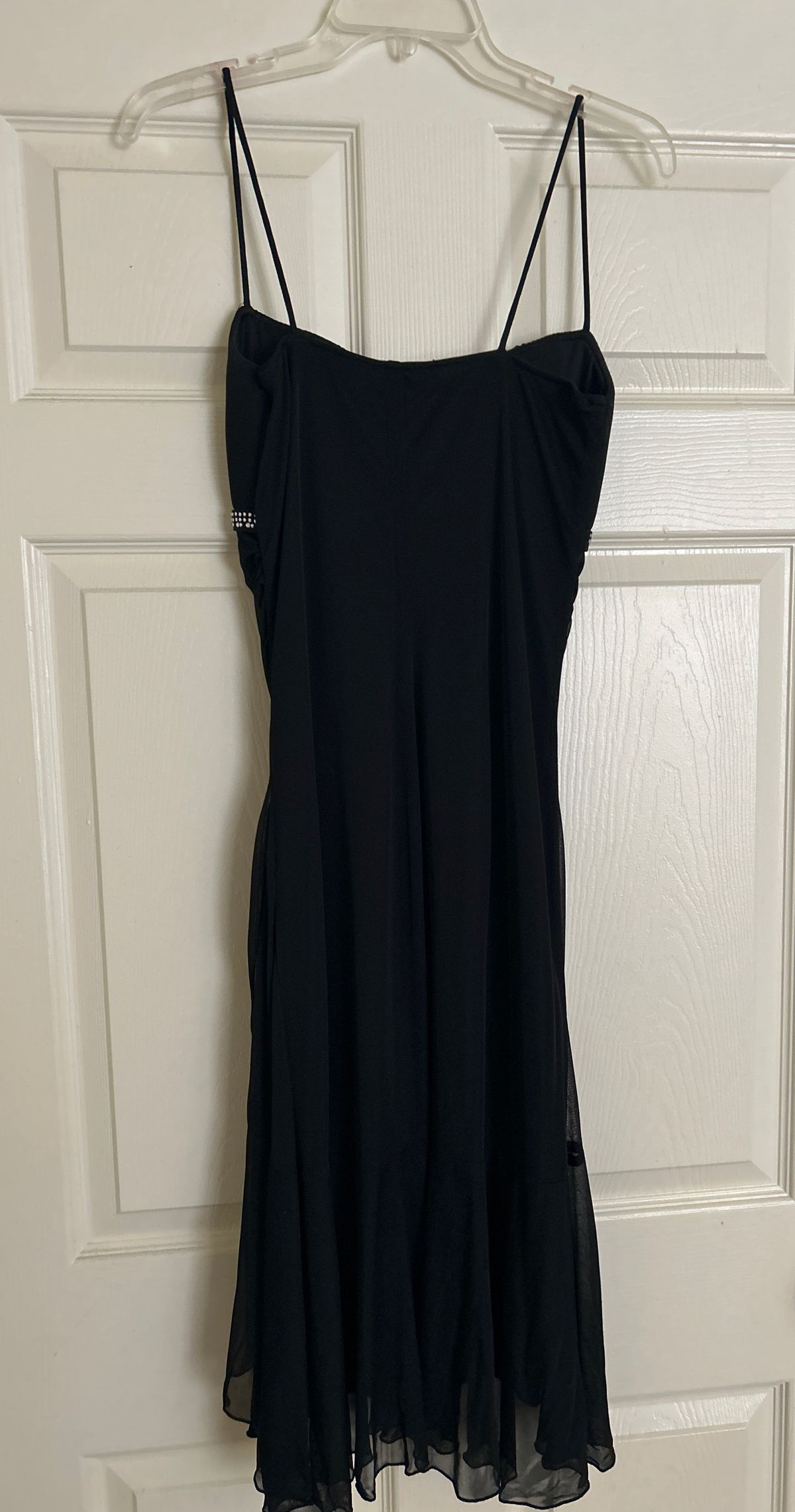 Girls Size 12 Homecoming Black Cocktail Dress on Queenly