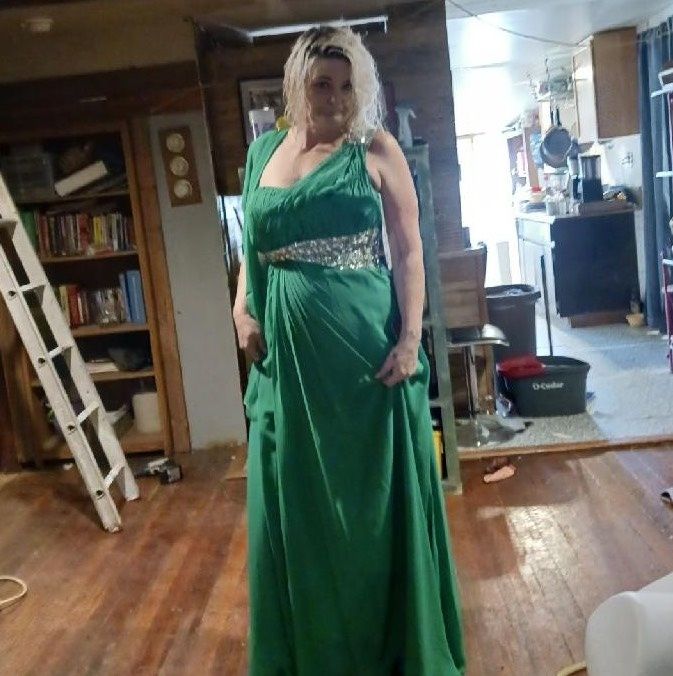 Size L Prom One Shoulder Green Cocktail Dress on Queenly