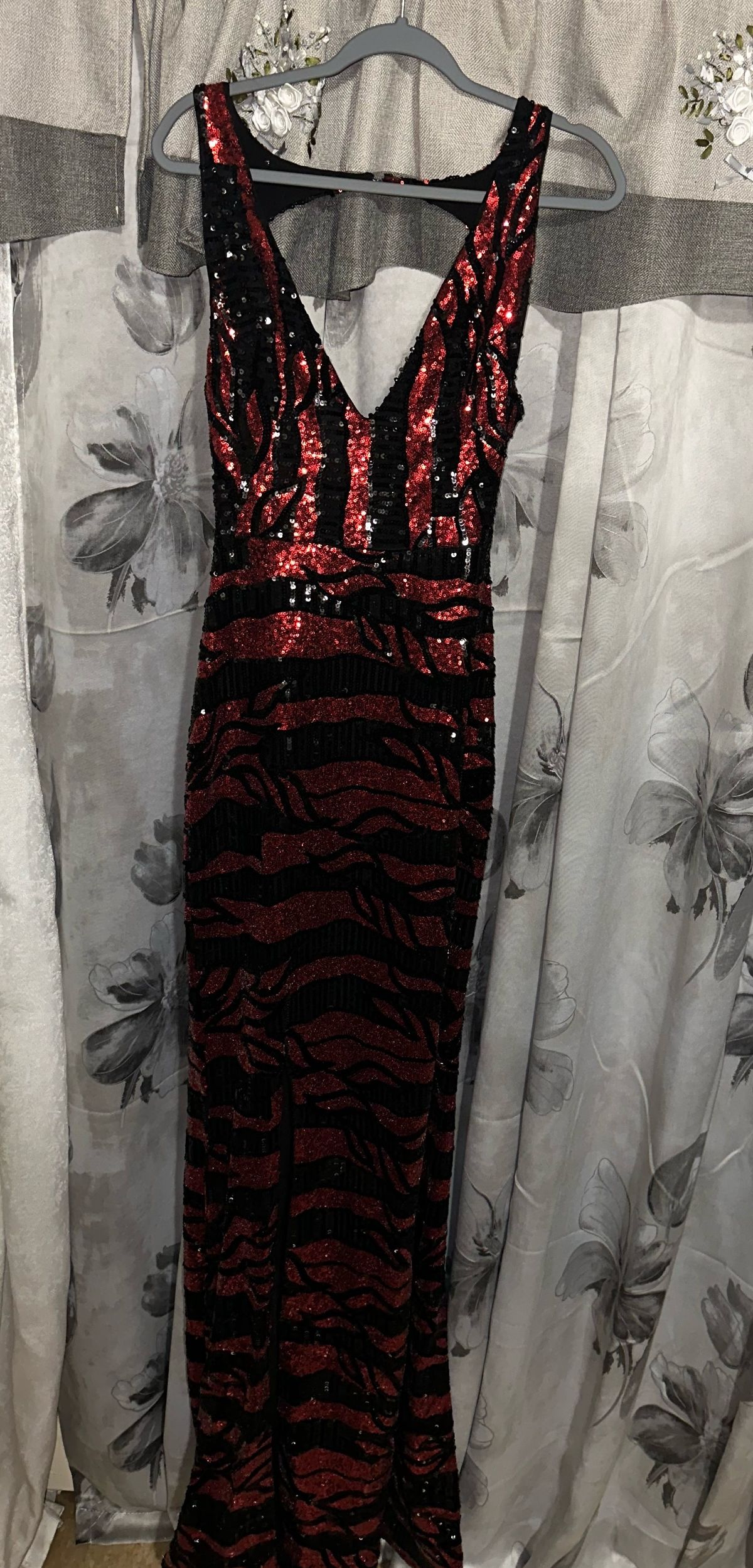 B&B couture Size M Prom Plunge Red Side Slit Dress on Queenly