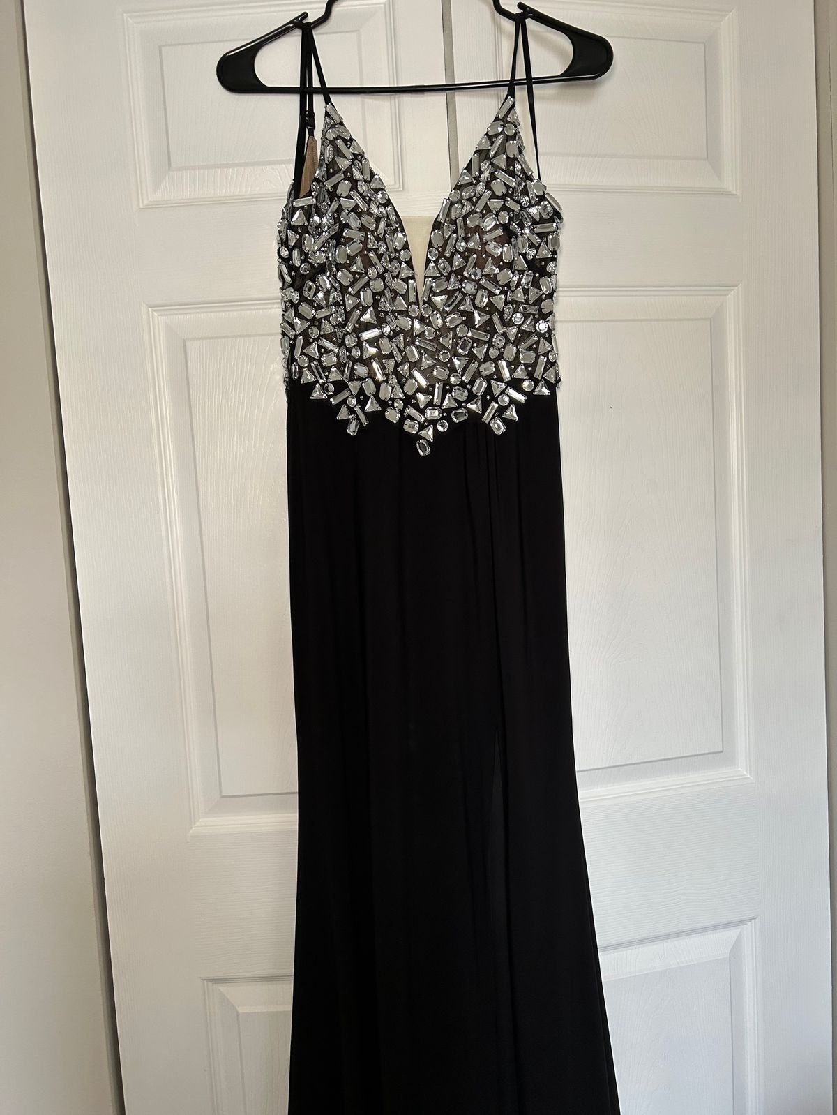 Xscape Size 2 Prom Plunge Black Side Slit Dress on Queenly