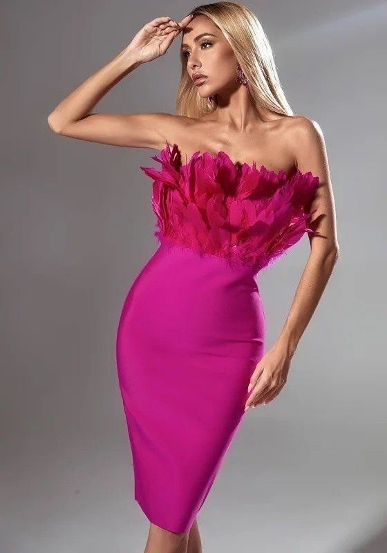 Size S Prom Strapless Hot Pink Cocktail Dress on Queenly