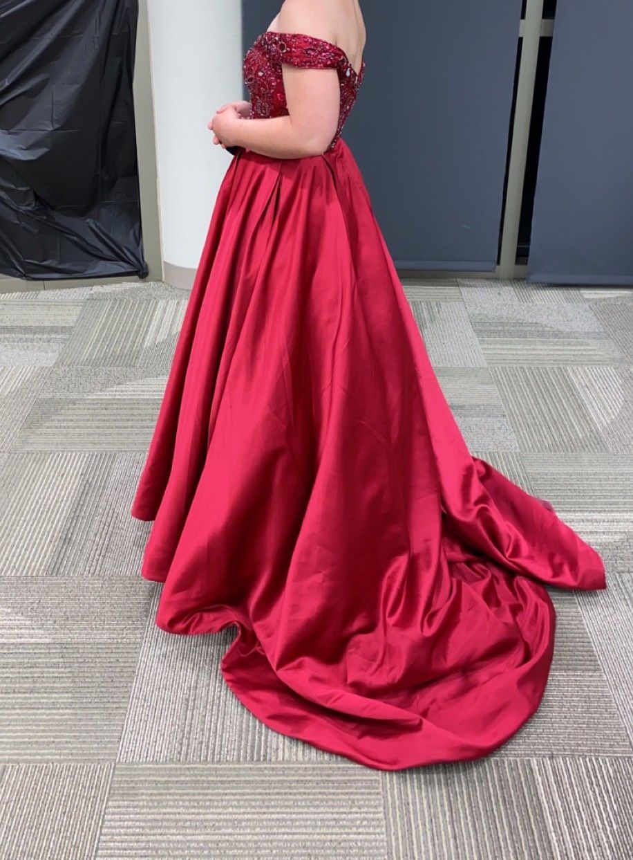 Sherri Hill Size XS Prom Red Ball Gown on Queenly