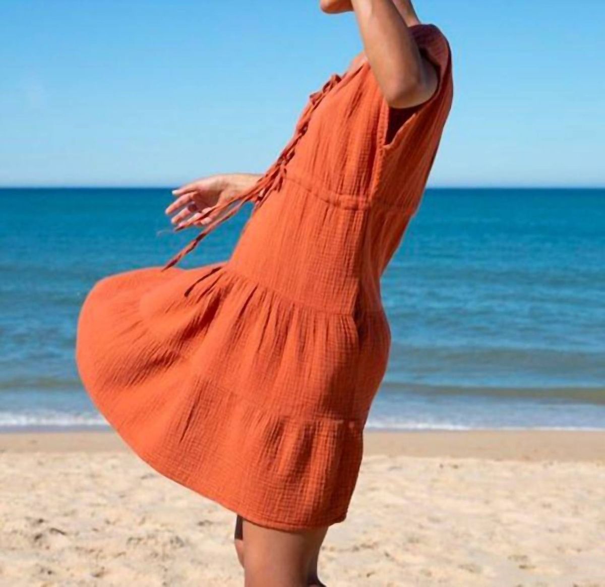 Style 1-2473842023-2901 Beaumont Organic Size M Orange Cocktail Dress on Queenly