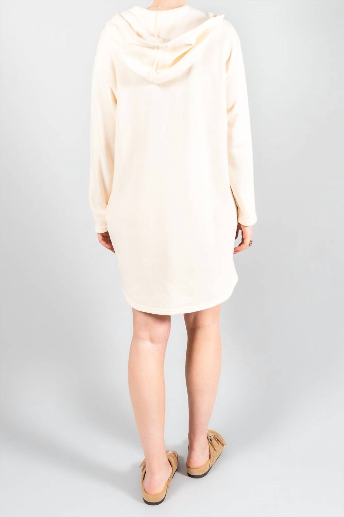Style 1-331379085-3236 XIRENA Size S Long Sleeve White Cocktail Dress on Queenly