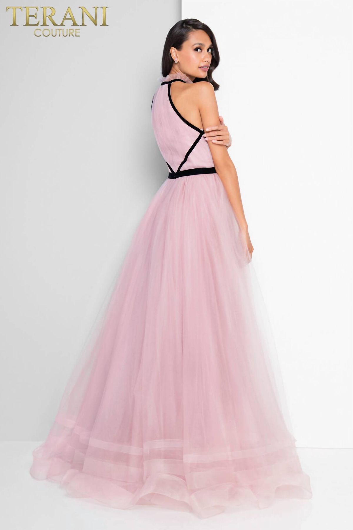 Style 1-418696627-649 Terani Couture Size 2 Prom Halter Pink A-line Dress on Queenly