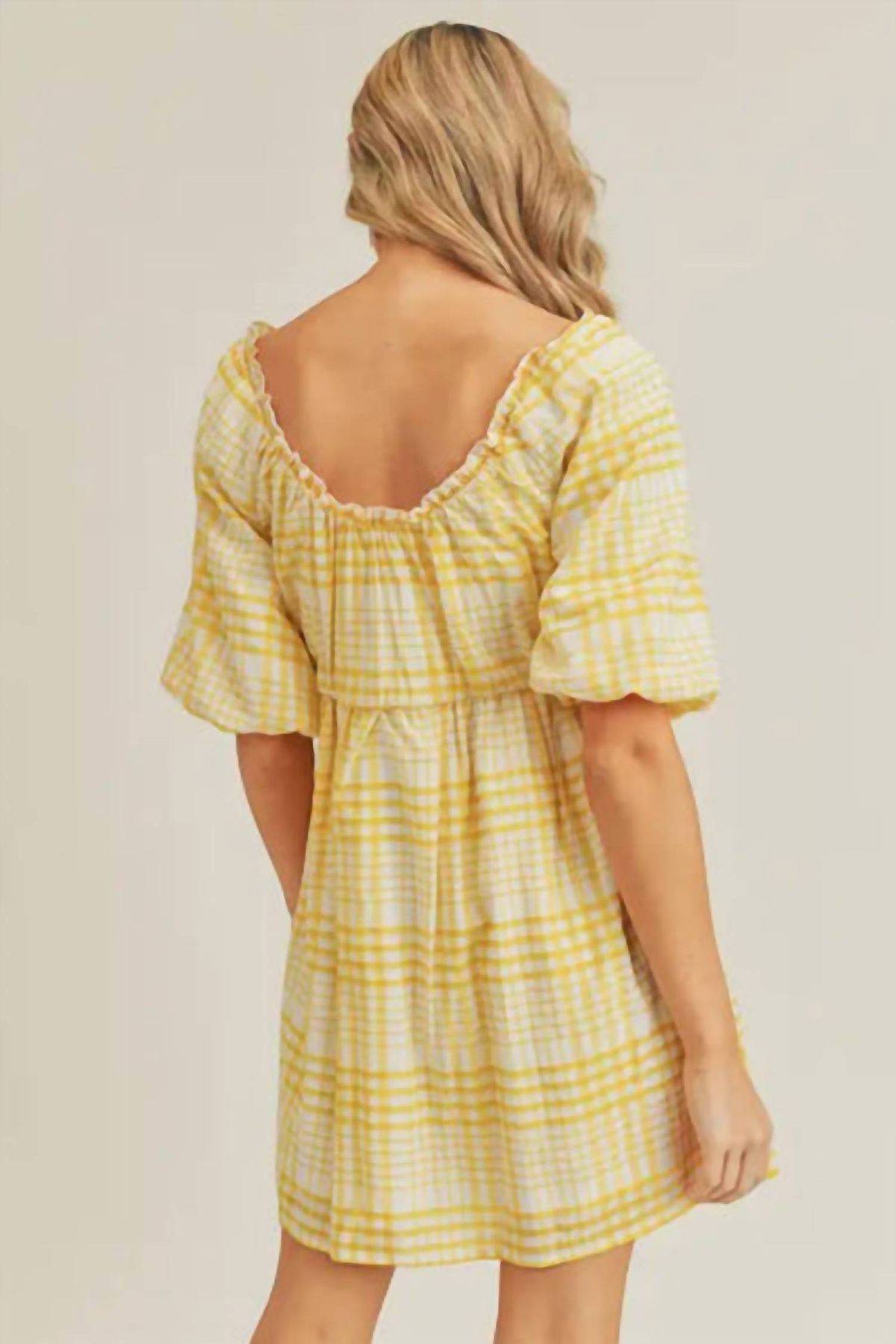 Style 1-865634374-3011 LUSH Size M Yellow Cocktail Dress on Queenly