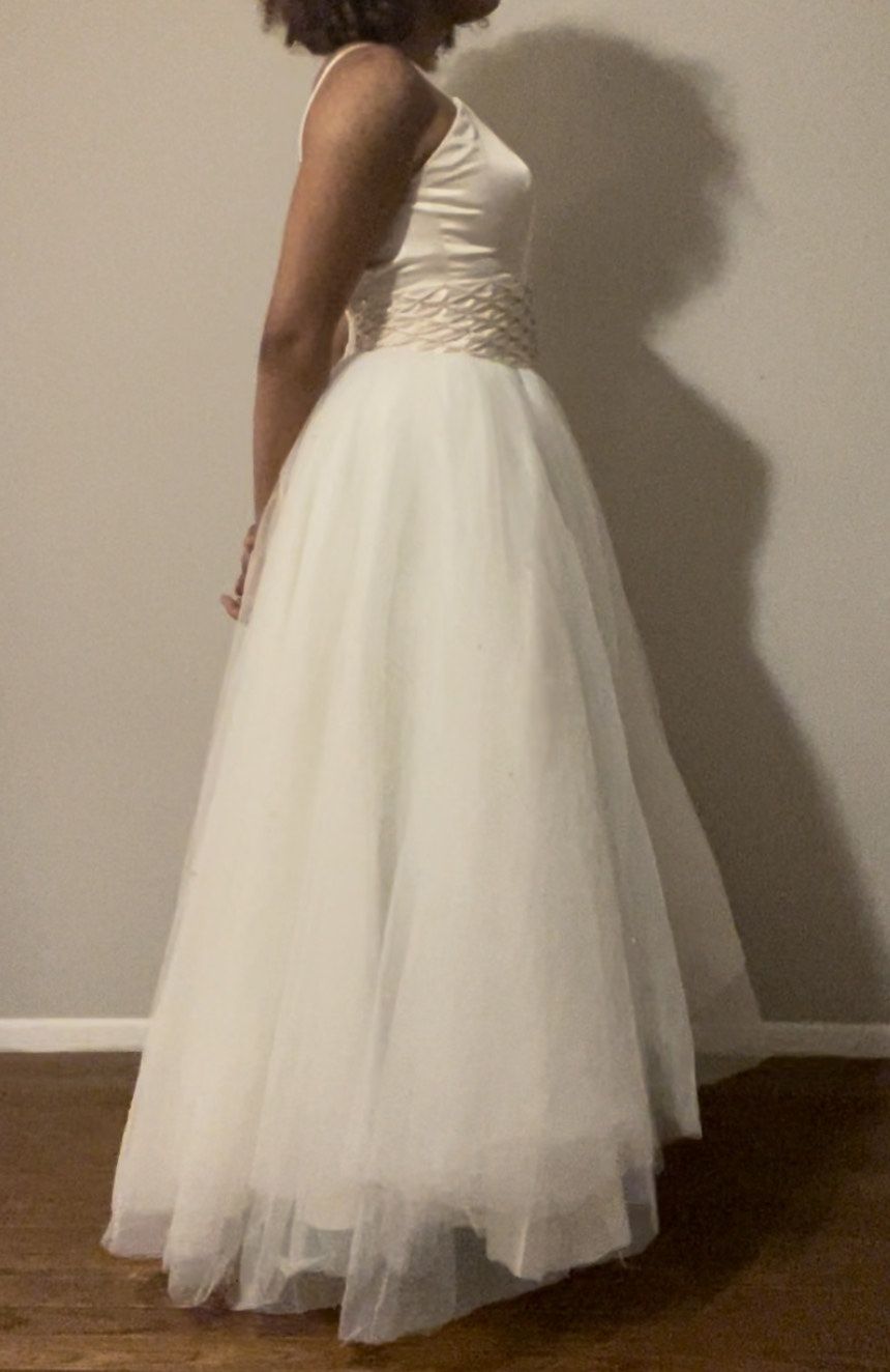 Size 4 Pageant Sequined White Ball Gown on Queenly