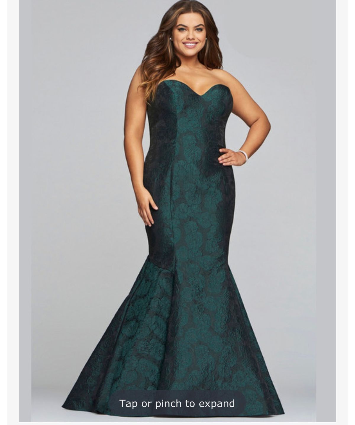 Faviana Size 2 Prom Strapless Green Mermaid Dress on Queenly
