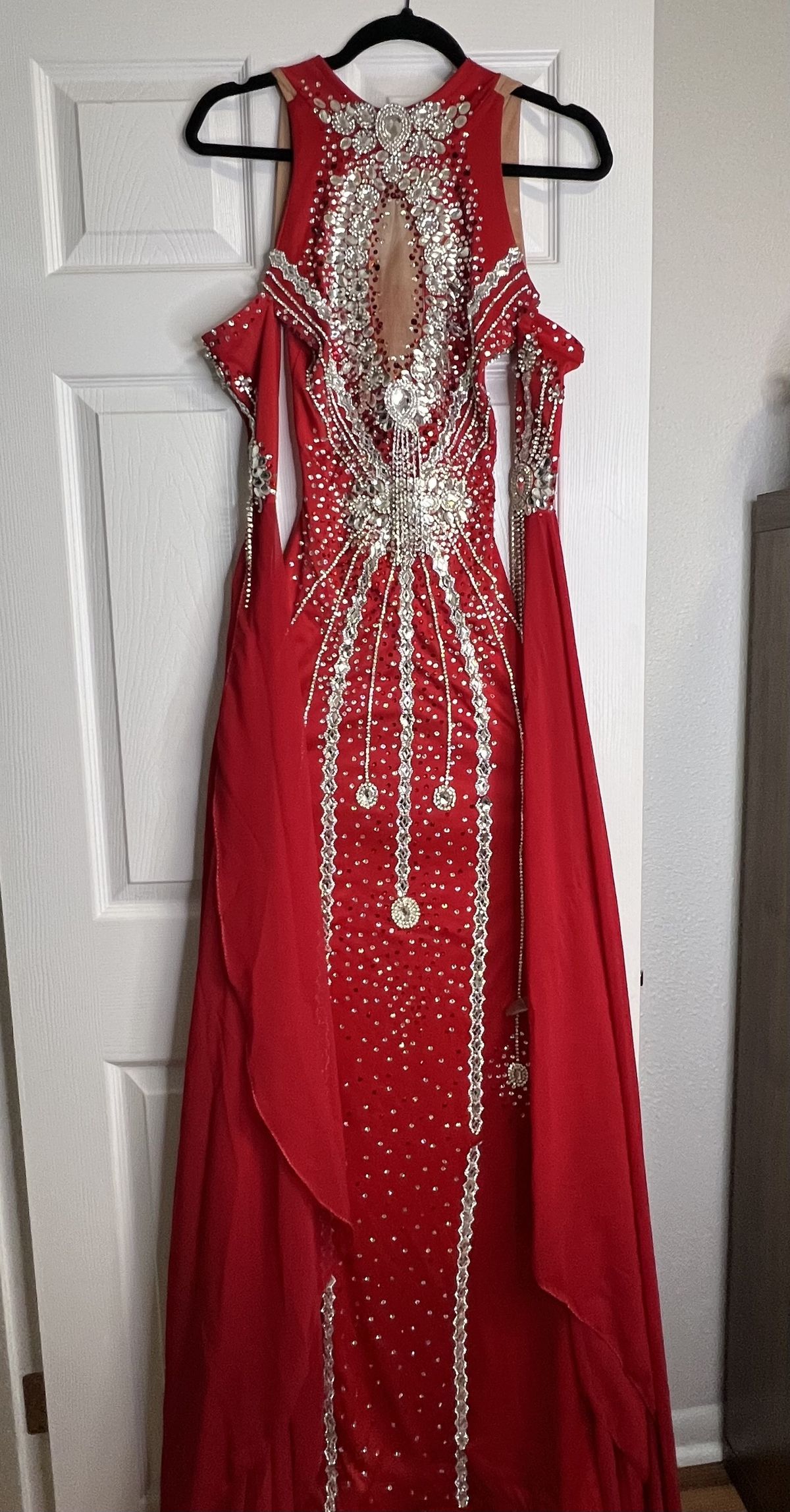 Size 0 High Neck Red Mermaid Dress on Queenly