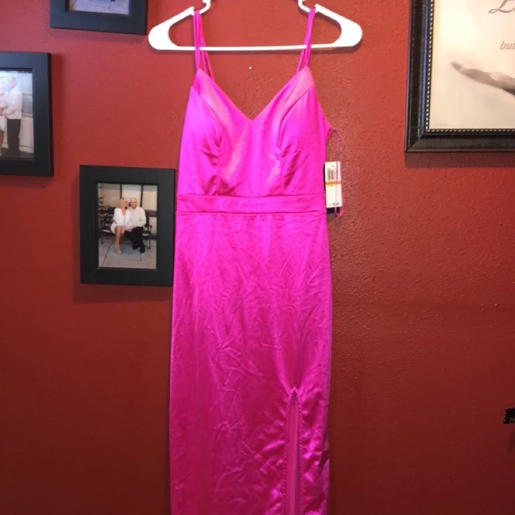 city studio Size 12 Prom Pink A-line Dress on Queenly
