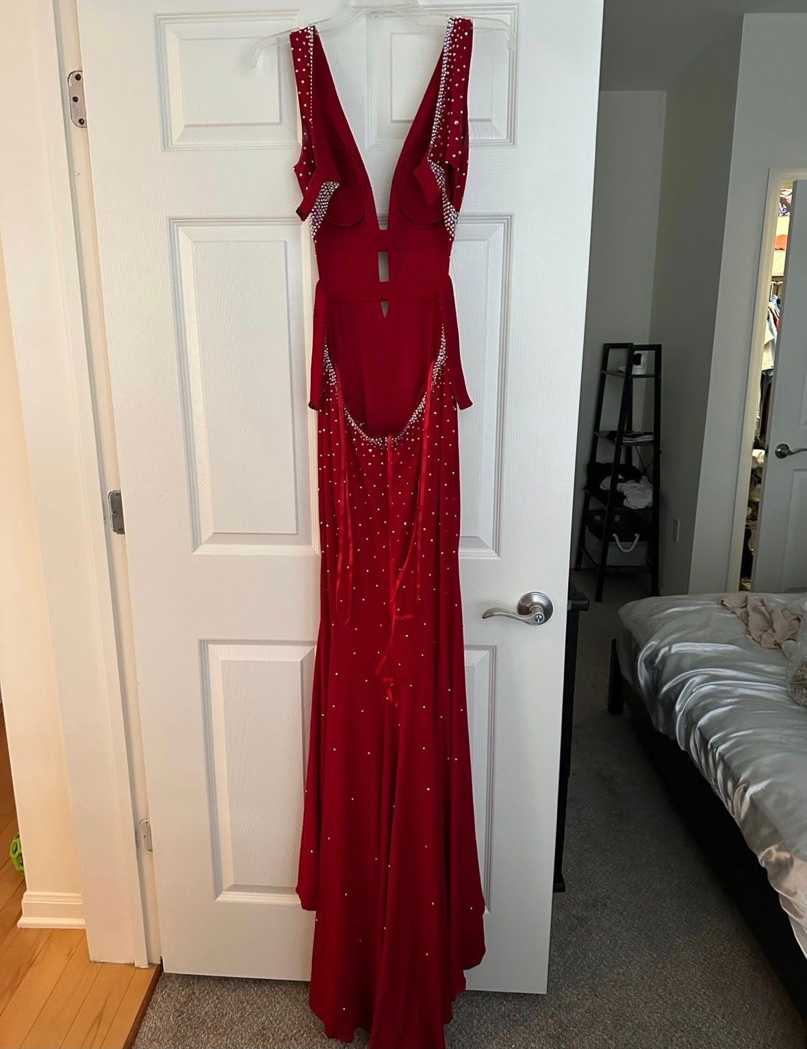 Jovani Size 4 Prom Plunge Red Mermaid Dress on Queenly