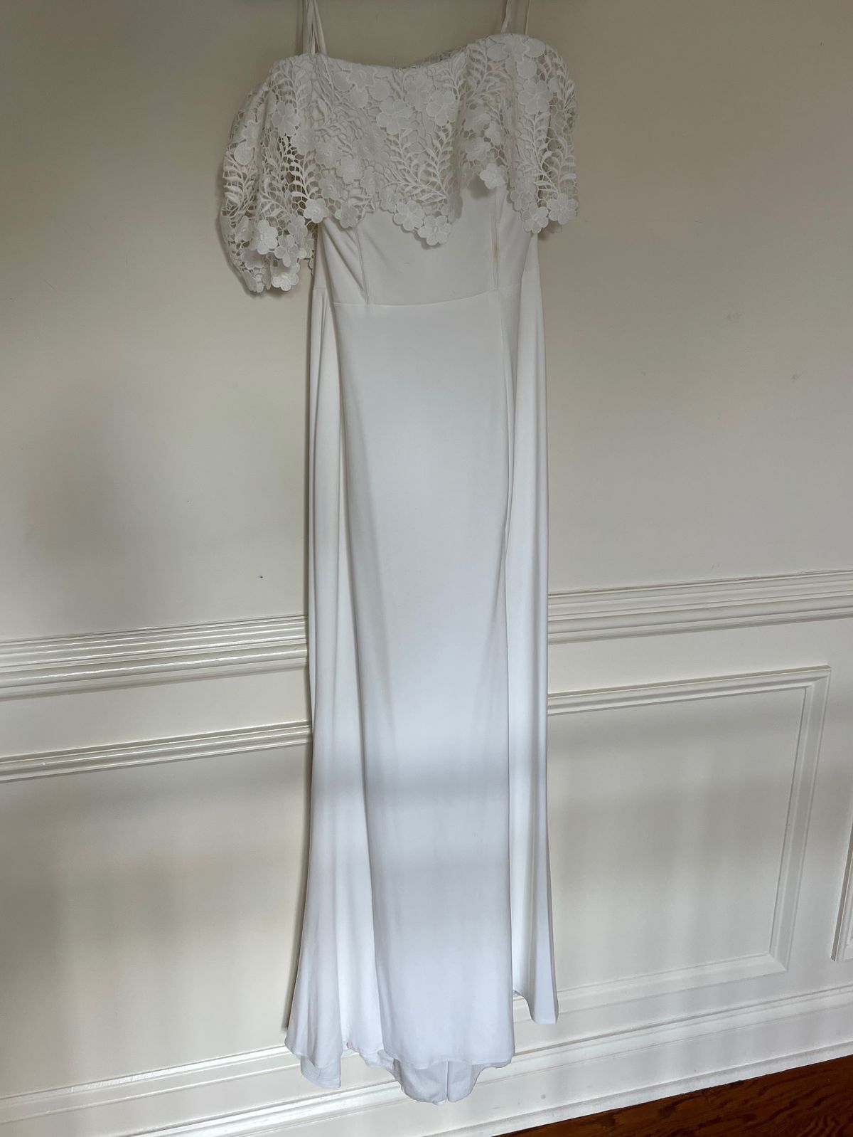 Faviana Size 10 Prom Off The Shoulder White Floor Length Maxi on Queenly