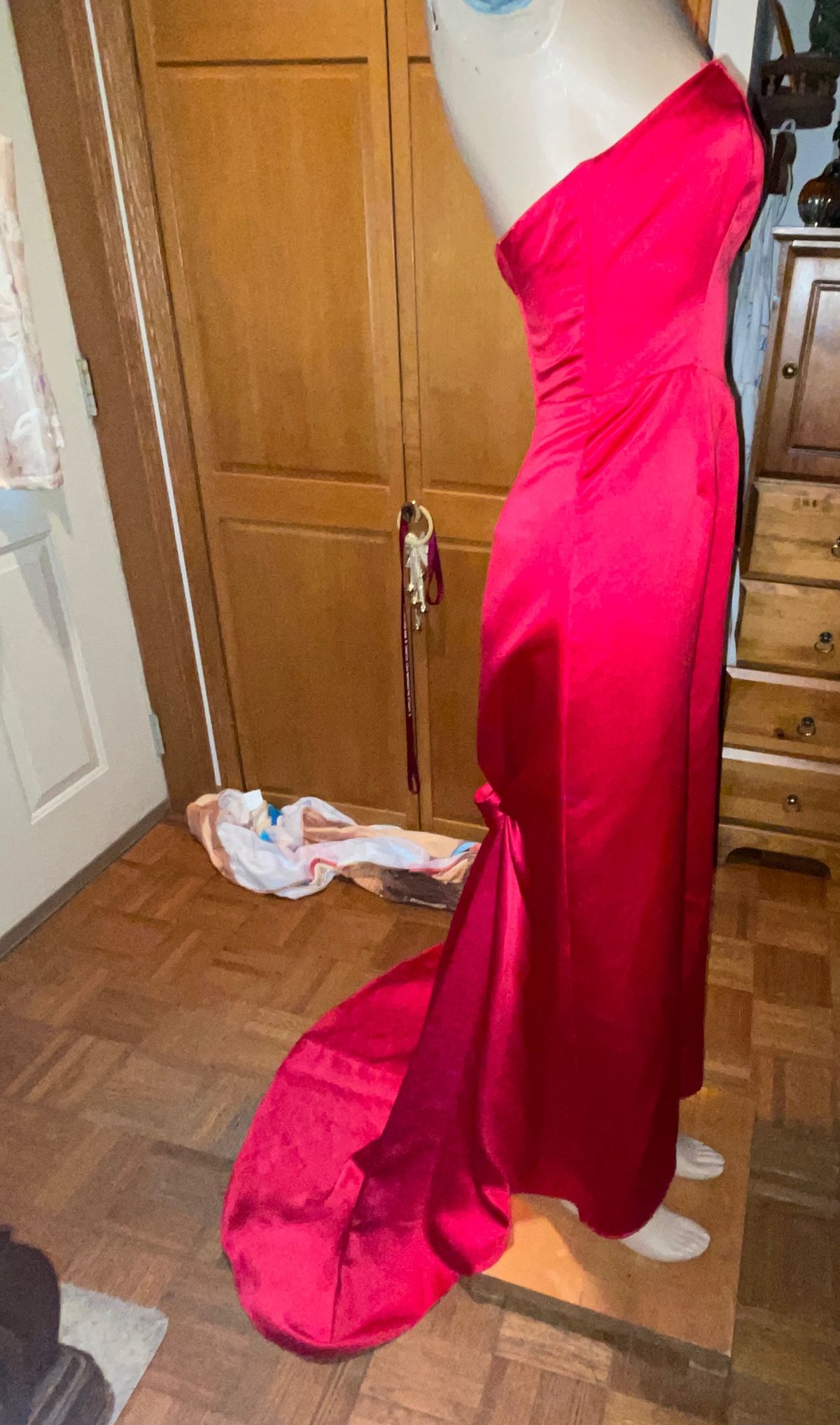 Zum zum Size 0 Prom Strapless Red A-line Dress on Queenly