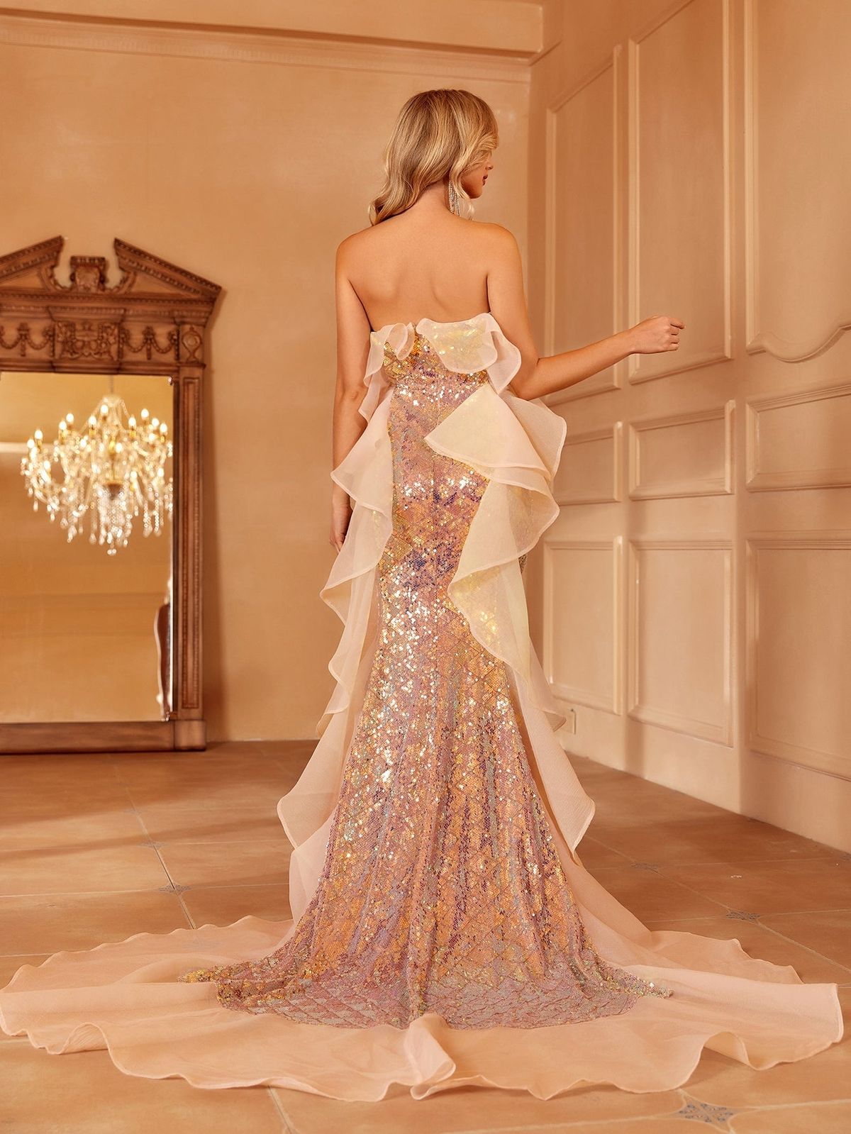 Style FSWD1619N Faeriesty Size XS Gold Mermaid Dress on Queenly