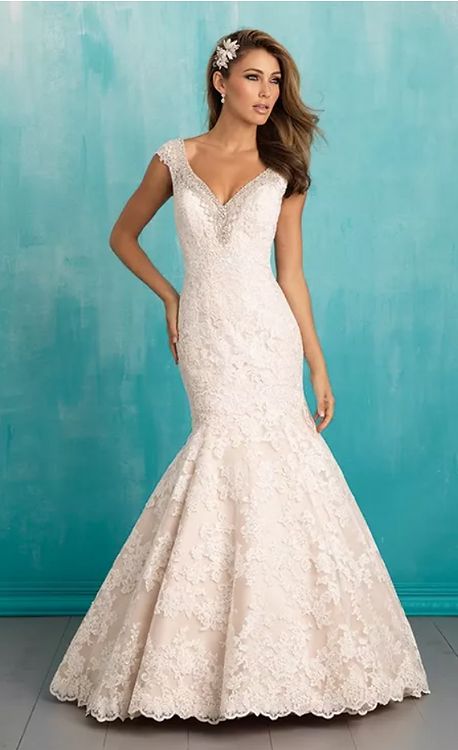 Style 9311 Allure Bridal  Size 10 Wedding Plunge Lace White Mermaid Dress on Queenly