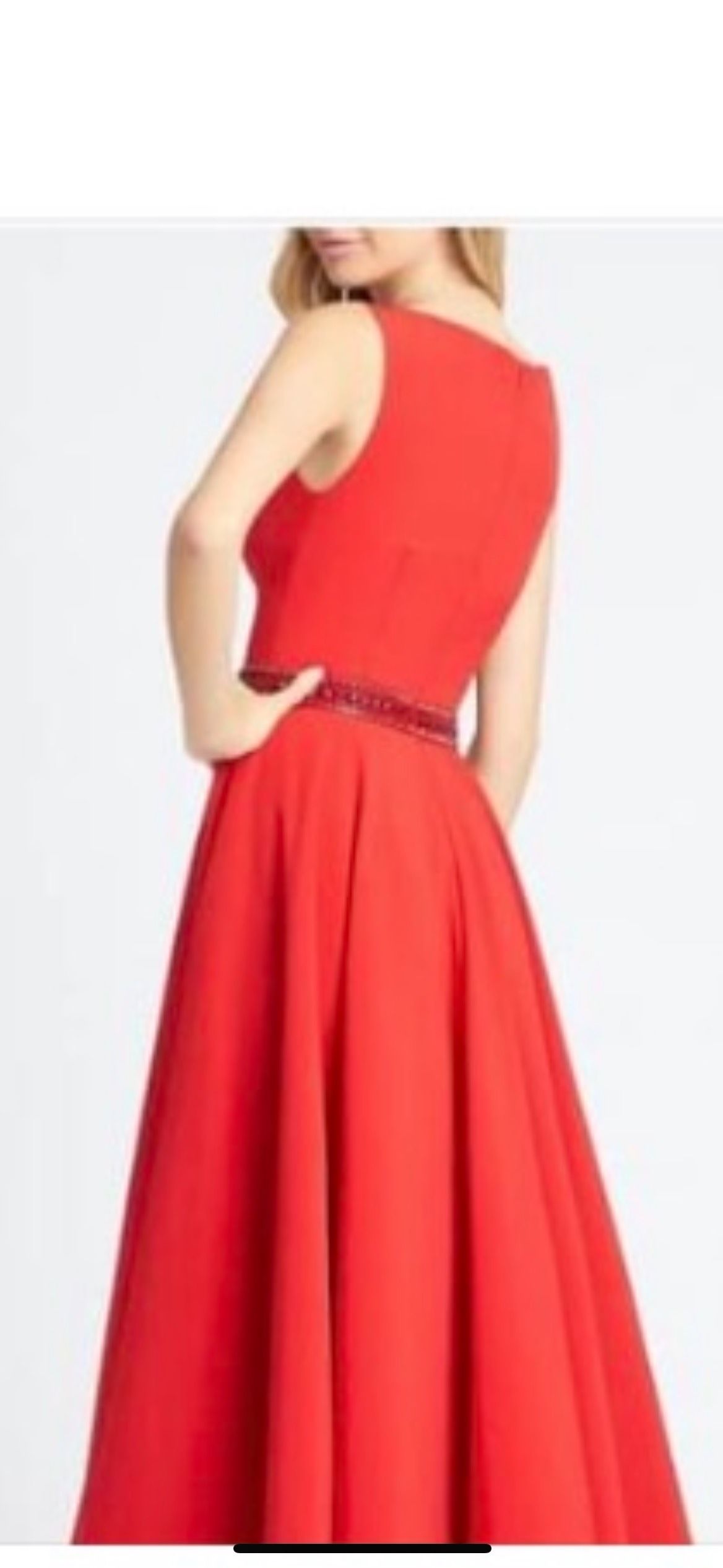 Size 14 Prom High Neck Red A-line Dress on Queenly