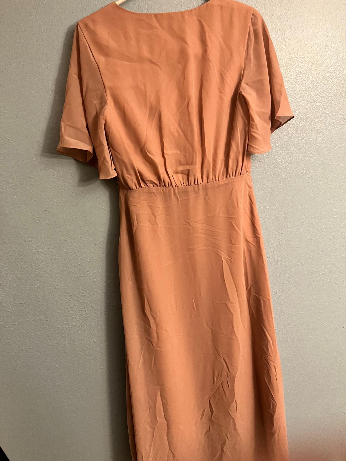 JJ’s House Size L Bridesmaid Cap Sleeve Coral Side Slit Dress on Queenly
