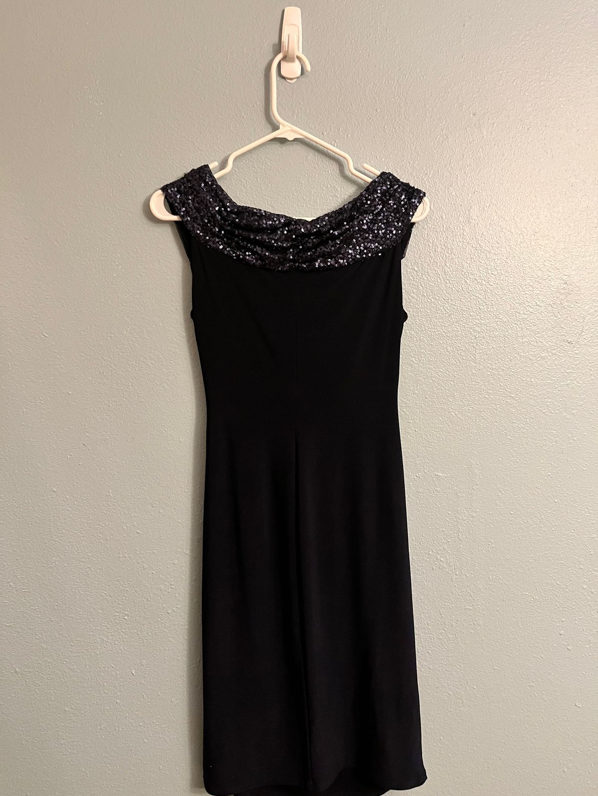 Ralph Lauren Size 4 Homecoming Plunge Blue Cocktail Dress on Queenly