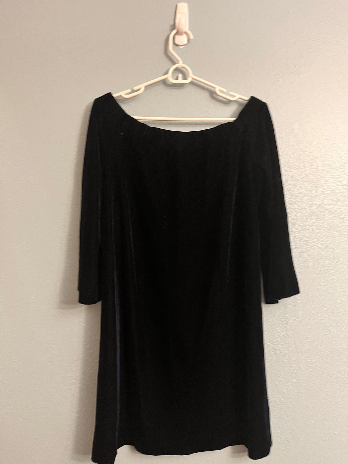Size 8 Homecoming Off The Shoulder Blue Cocktail Dress on Queenly