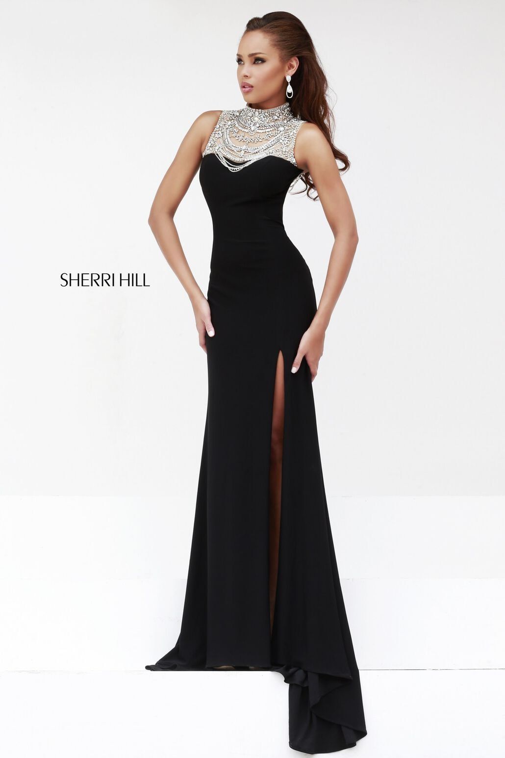 Style 21355 Sherri Hill Size 4 Prom High Neck Velvet Black Mermaid Dress on Queenly