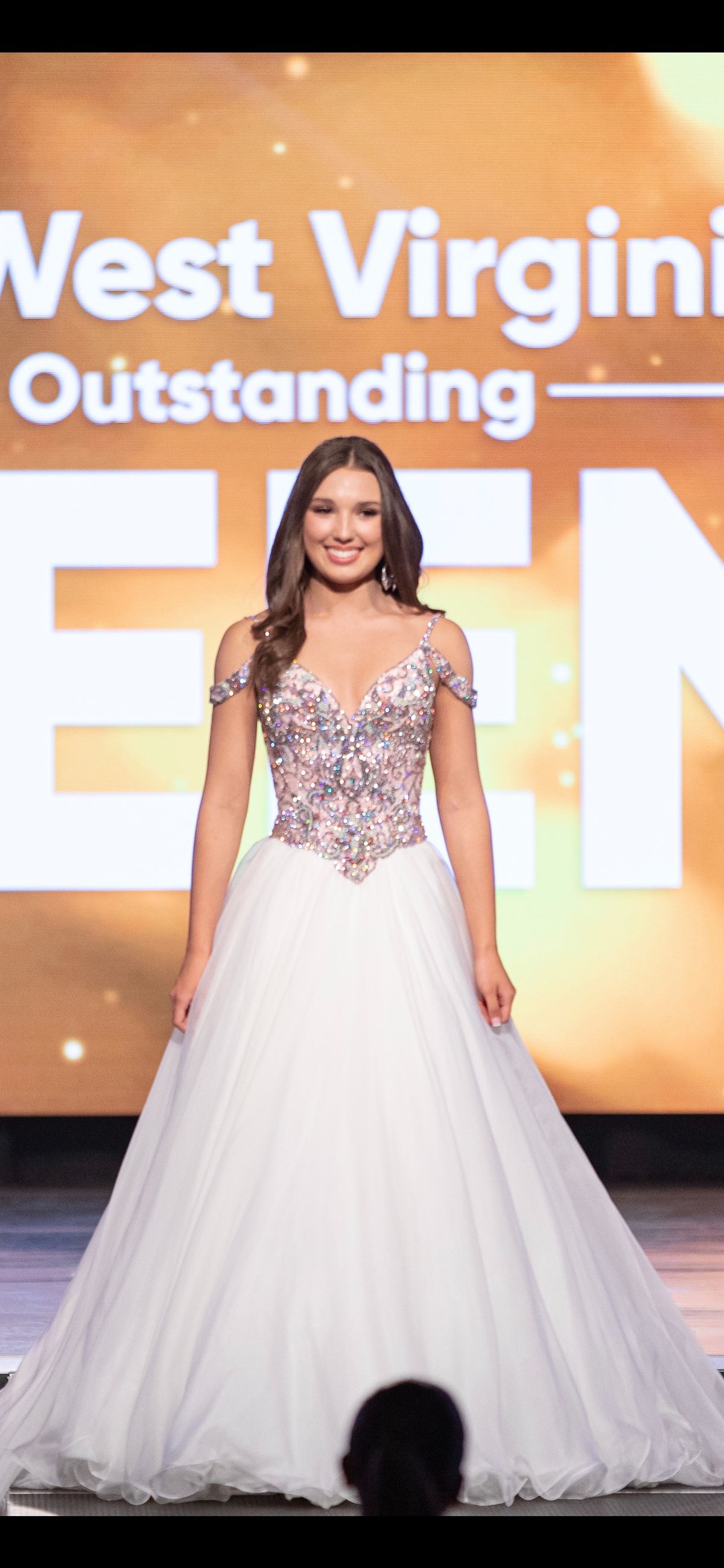 Sherri Hill Size 2 Pageant White Ball Gown on Queenly