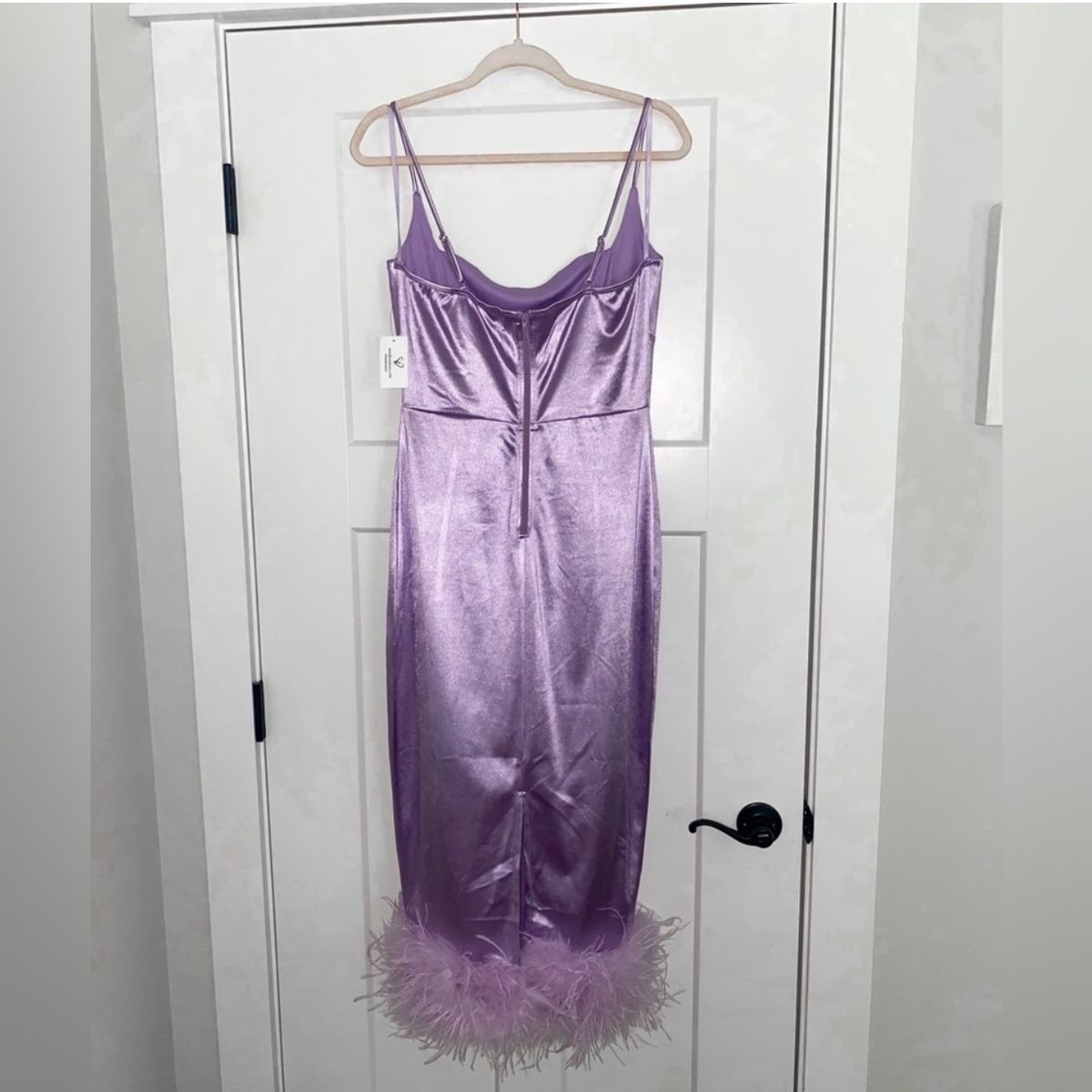 Windsor Size L Prom Purple Cocktail Dress on Queenly
