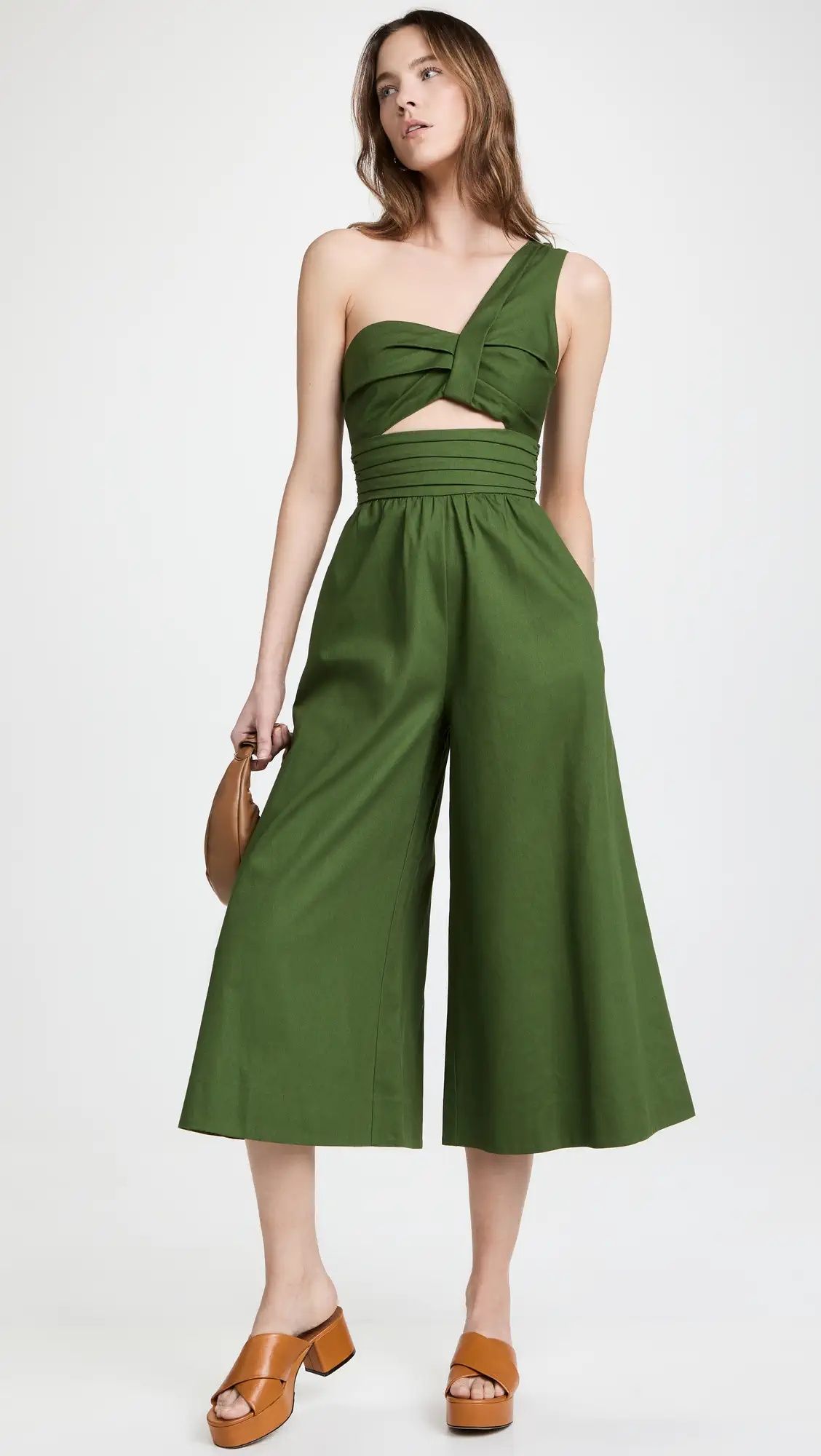Style AMURR30091 Size 2 One Shoulder Green Formal Jumpsuit on Queenly