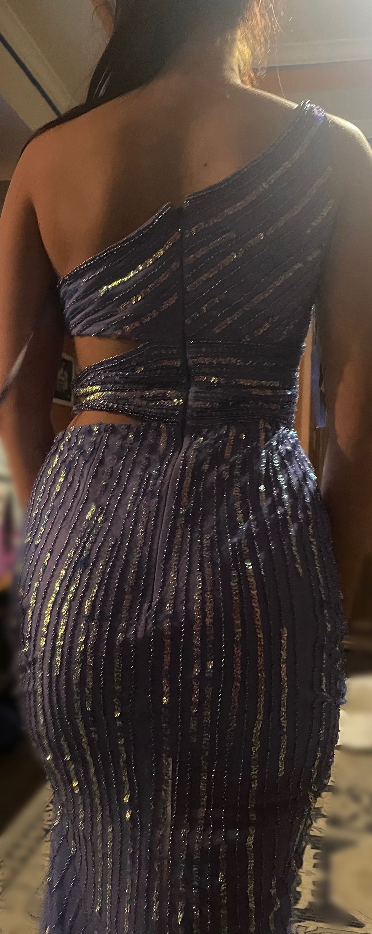 Ashley Lauren Size 4 Prom One Shoulder Light Blue Side Slit Dress on Queenly