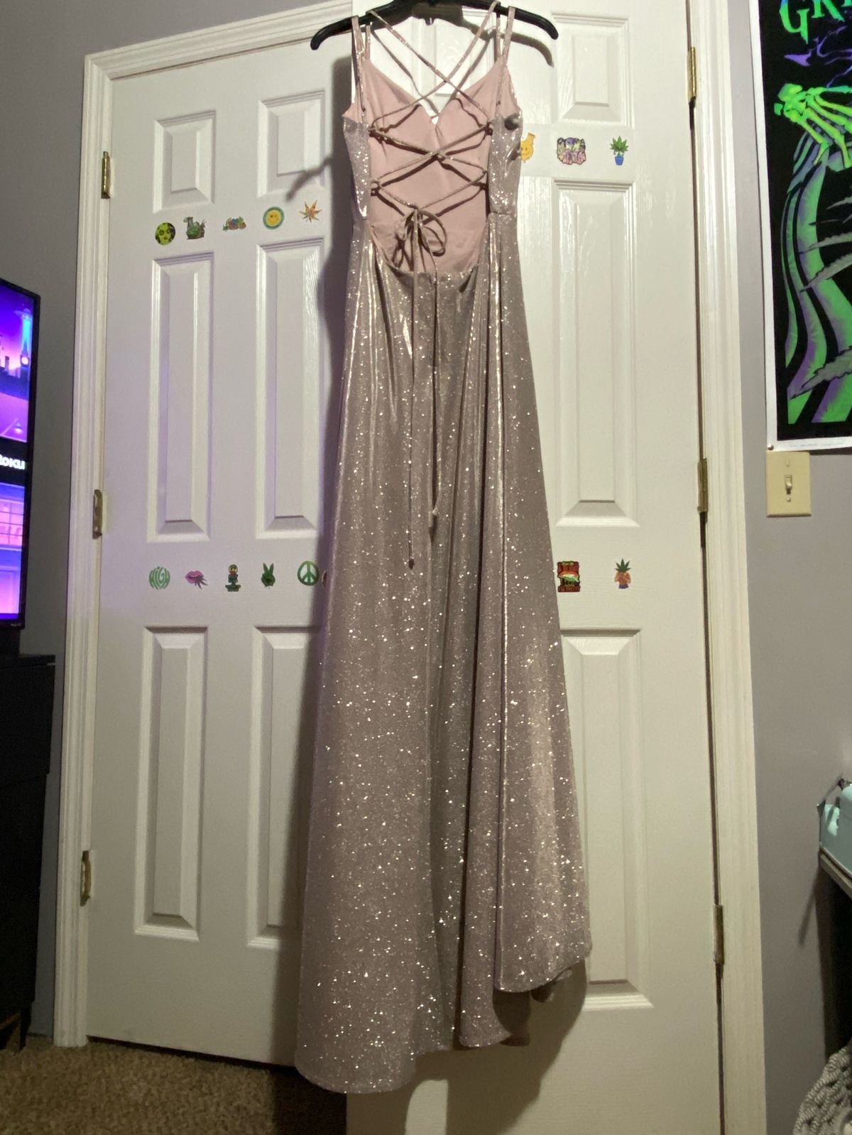 Style W7ATX256 Windsor Size 10 Prom Plunge Nude Floor Length Maxi on Queenly
