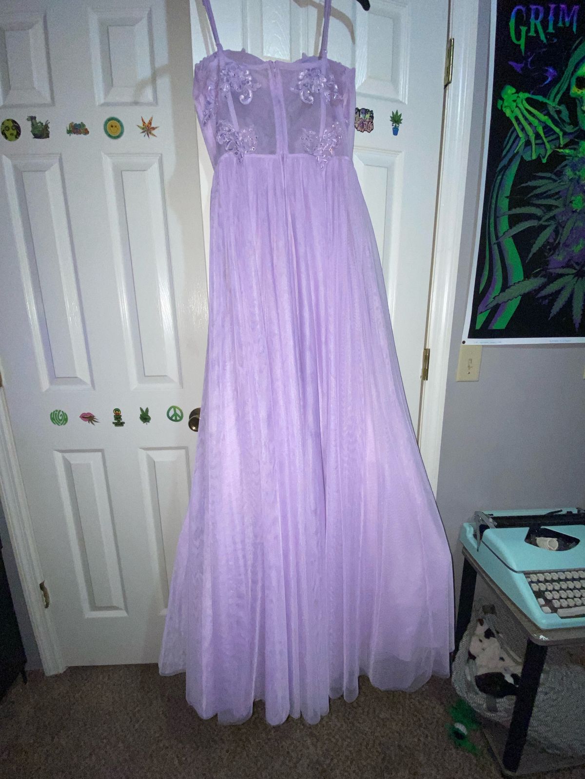 Windsor Size 8 Prom Plunge Purple Ball Gown on Queenly