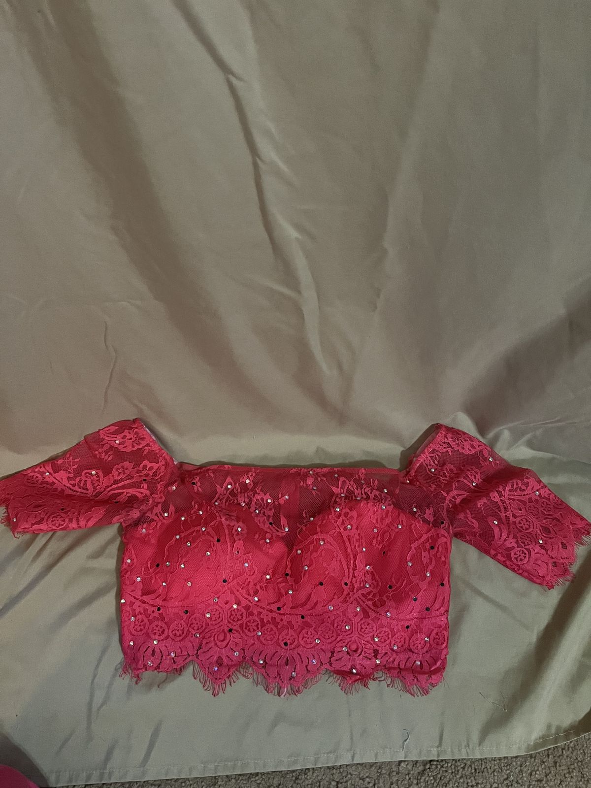 Size 6 Off The Shoulder Lace Pink A-line Dress on Queenly