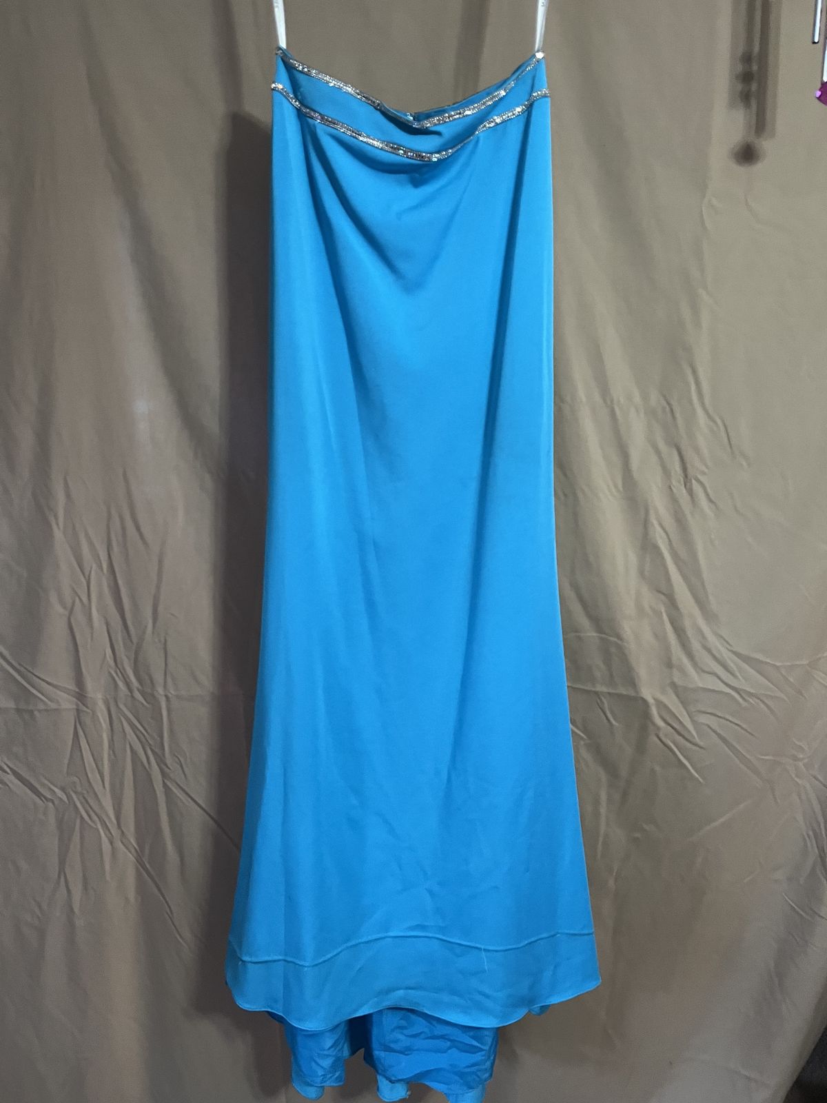 Madison James Size 4 Halter Blue Floor Length Maxi on Queenly