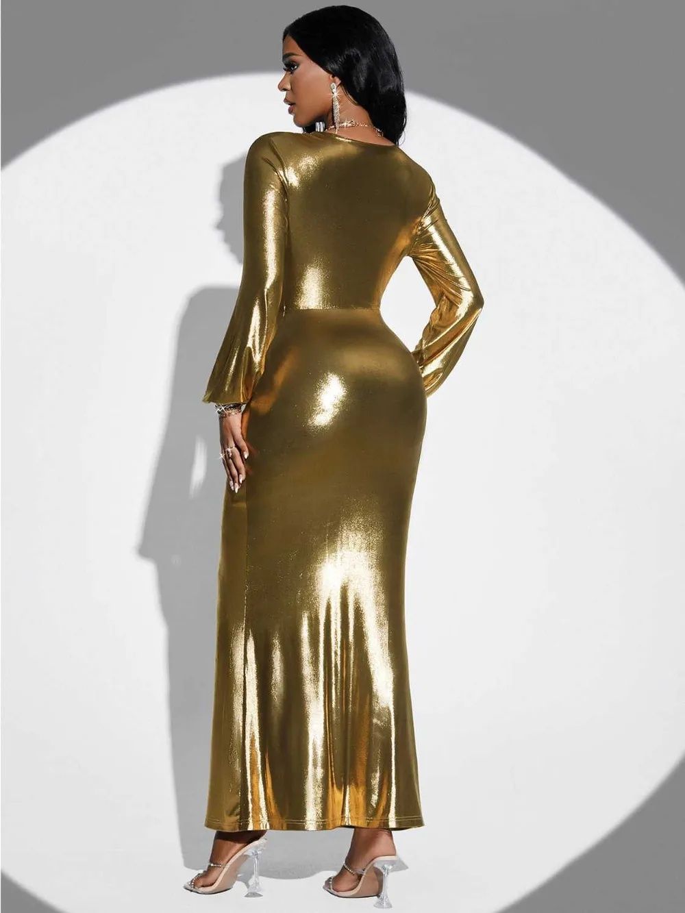 Size 2 Plunge Sheer Gold Cocktail Dress on Queenly
