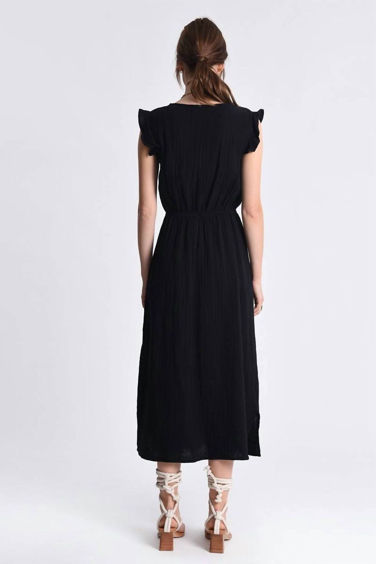 Style 1-1134130475-2901 MOLLY BRACKEN Size M Black Cocktail Dress on Queenly