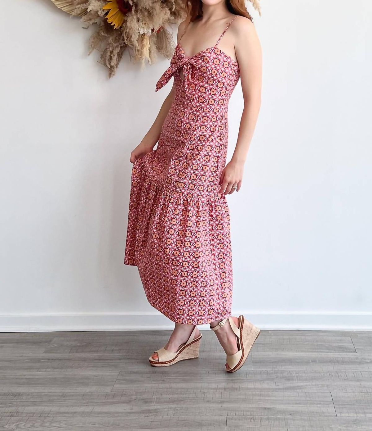 Style 1-329766899-3011 MINKPINK Size M Pink Cocktail Dress on Queenly
