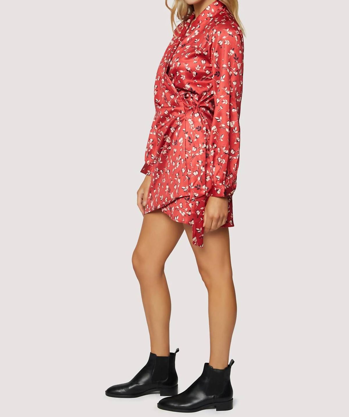 Style 1-3396629632-2696 LOST + WANDER Size L Floral Red Cocktail Dress on Queenly