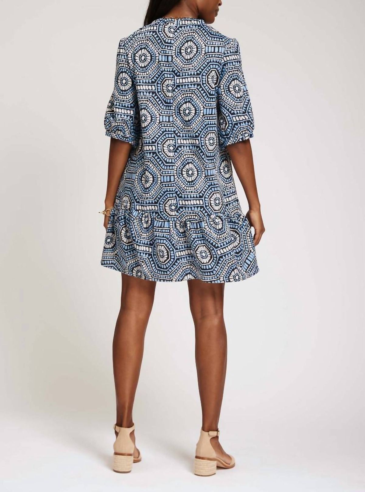 Style 1-3466681940-3775 Tyler Boe Size XL Blue Cocktail Dress on Queenly