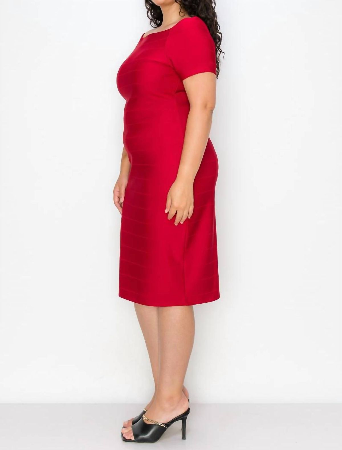 Style 1-4006535665-933 Haute Monde Size 2X Red Cocktail Dress on Queenly