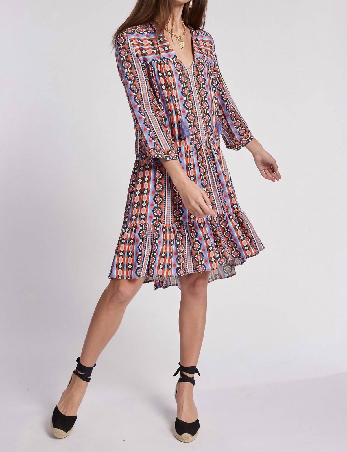 Style 1-919605310-3236 Tyler Boe Size S Multicolor Cocktail Dress on Queenly