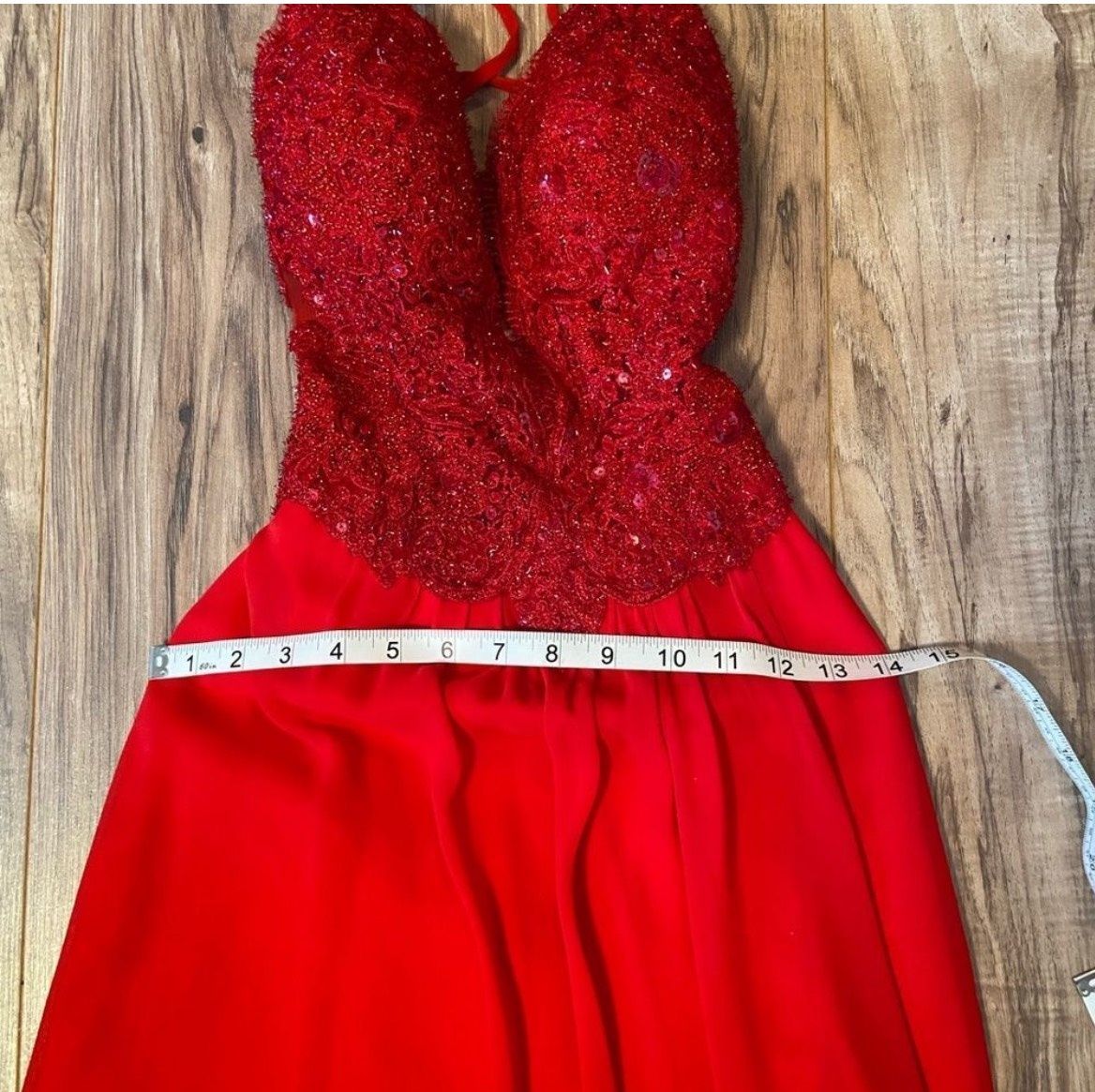 Alyce Paris Size 2 Prom Plunge Red Ball Gown on Queenly
