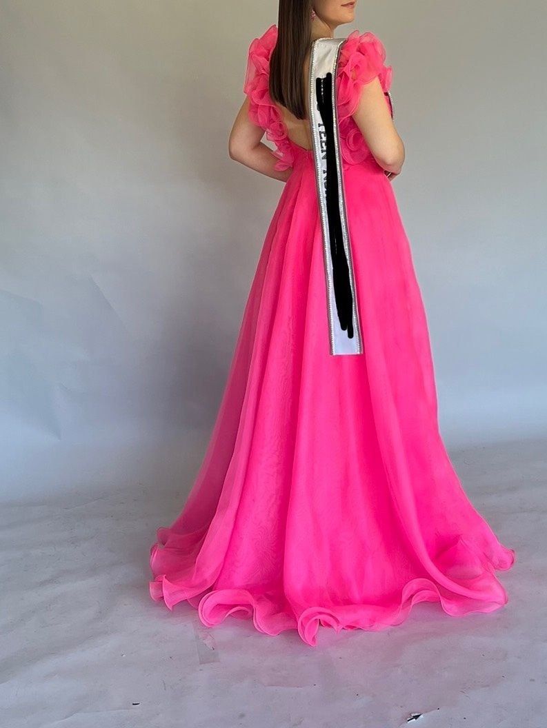 Style 11166 Ashley Lauren Size 10 Pageant Plunge Pink A-line Dress on Queenly