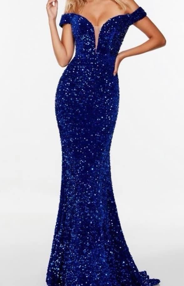 Alyce Paris Size 4 Off The Shoulder Velvet Royal Blue A-line Dress on Queenly