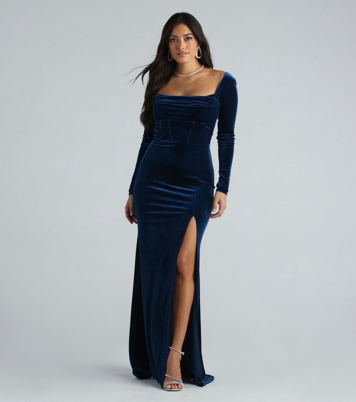Style 05002-7610 Windsor Size S Bridesmaid Long Sleeve Velvet Blue Side Slit Dress on Queenly