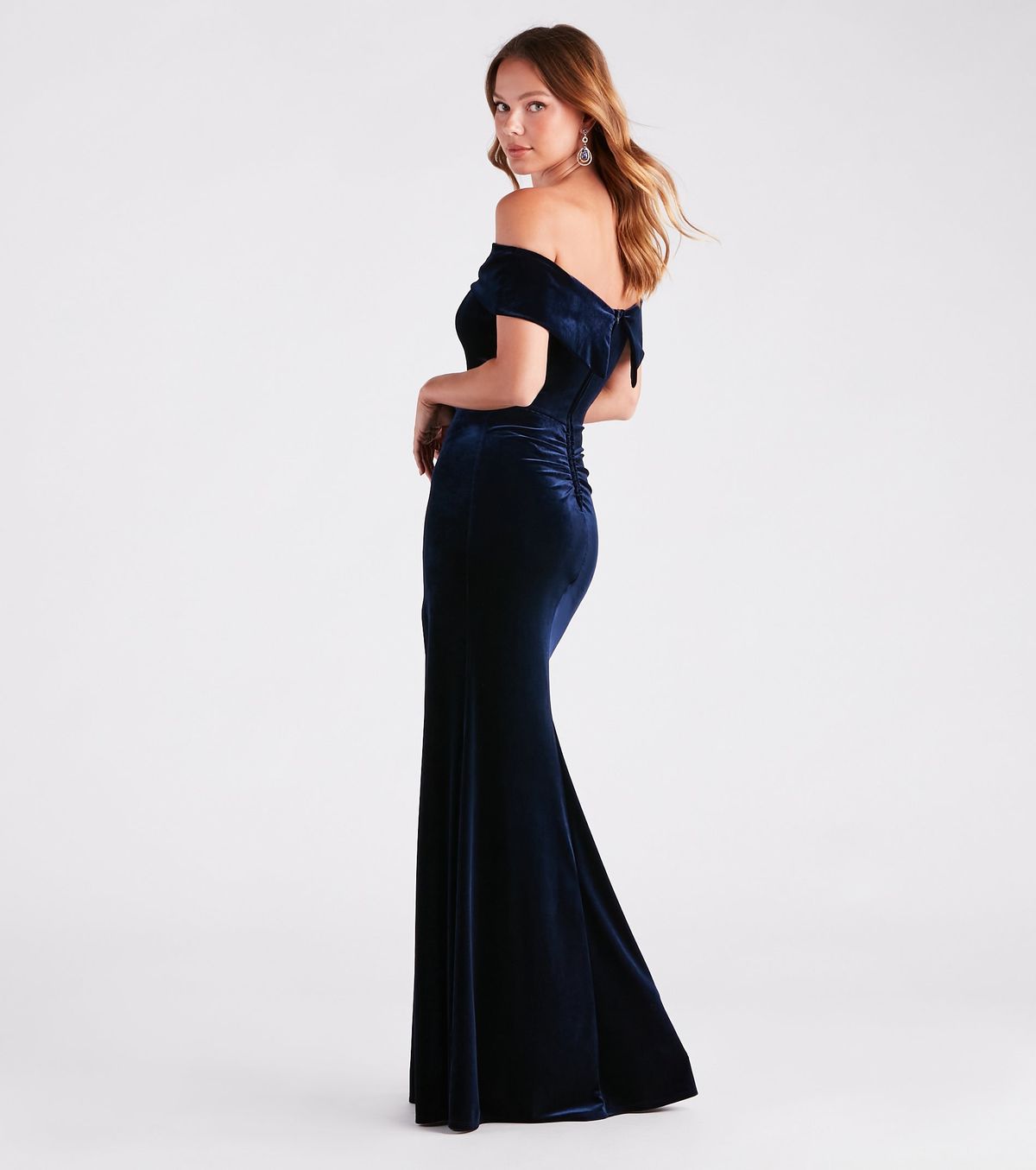 Style 05002-7386 Windsor Size XS Bridesmaid Strapless Velvet Blue Side Slit Dress on Queenly