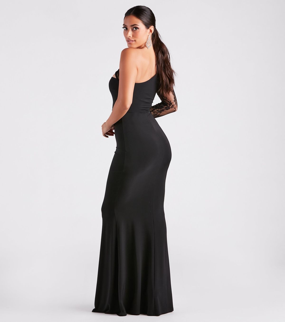 Style 05002-7490 Windsor Size XS Bridesmaid Long Sleeve Lace Black Mermaid Dress on Queenly