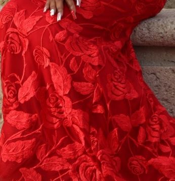 Size 00 Prom Off The Shoulder Floral Red Mermaid Dress on Queenly